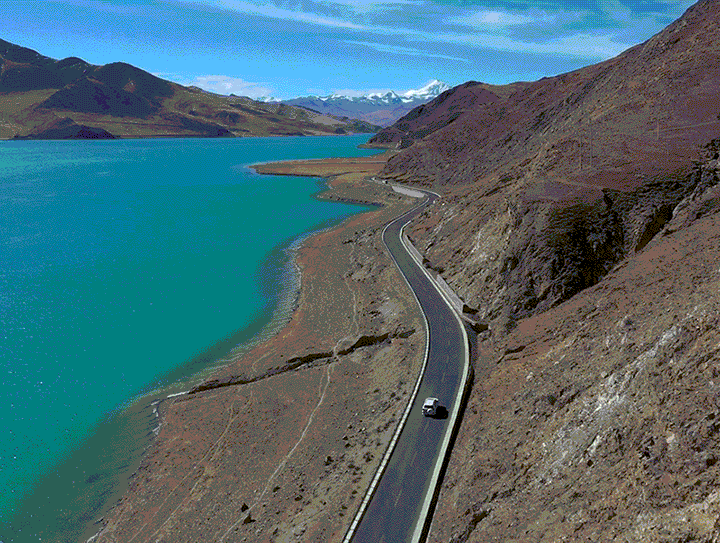 �۲��á�(�й���)���޹�˾����